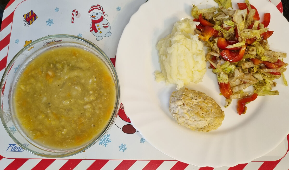 салаты в кафе меню. Delivery salad. еда без фона. салаты меню свежие. меню ресторана салаты.