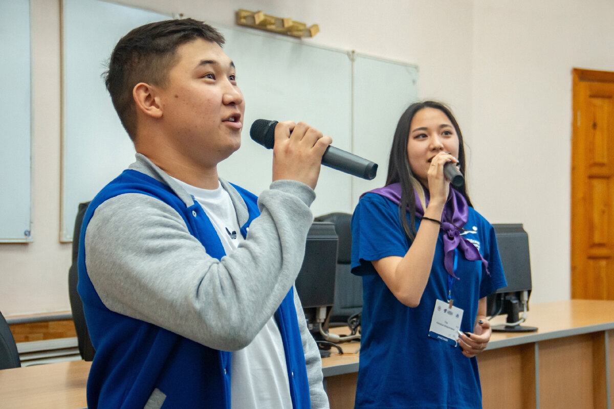 этапы образования. обучающаяся 4 курса. обучающаяся 4 курса. защита дипломной работы. 02.