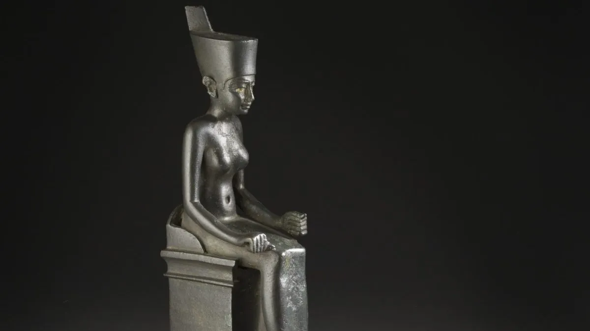 богиня с головой жабы