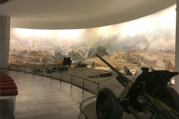    В музее-панораме «Сталинградская битва»