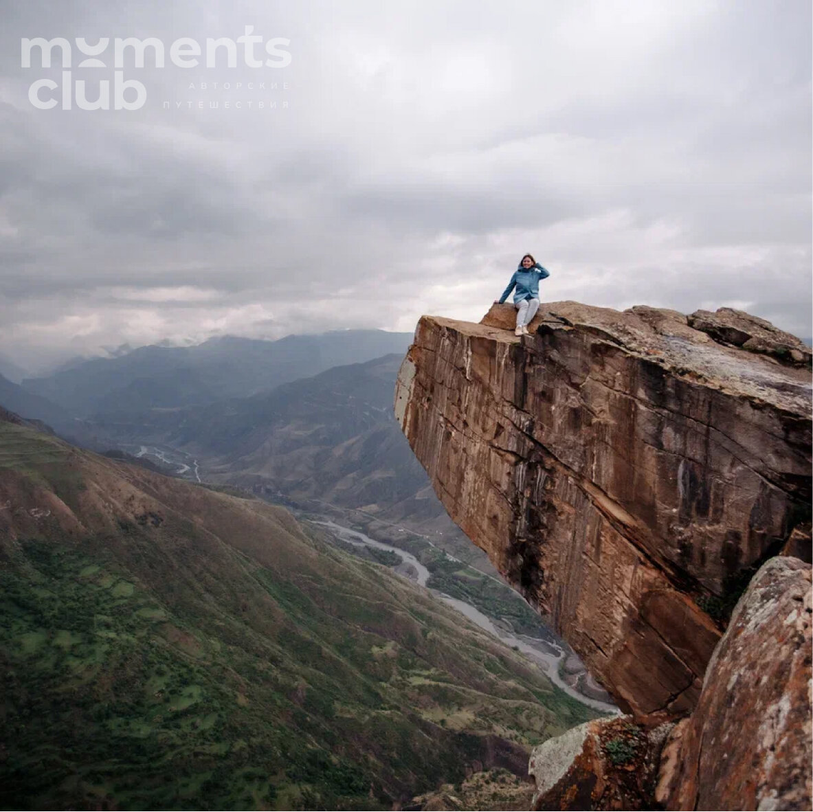 природный парк зилим. красивые места в подмосковье для отдыха на природе. город сатка сонькина лагуна. куда можно съездить отдохнуть недалеко. озеро ая горный алтай.
