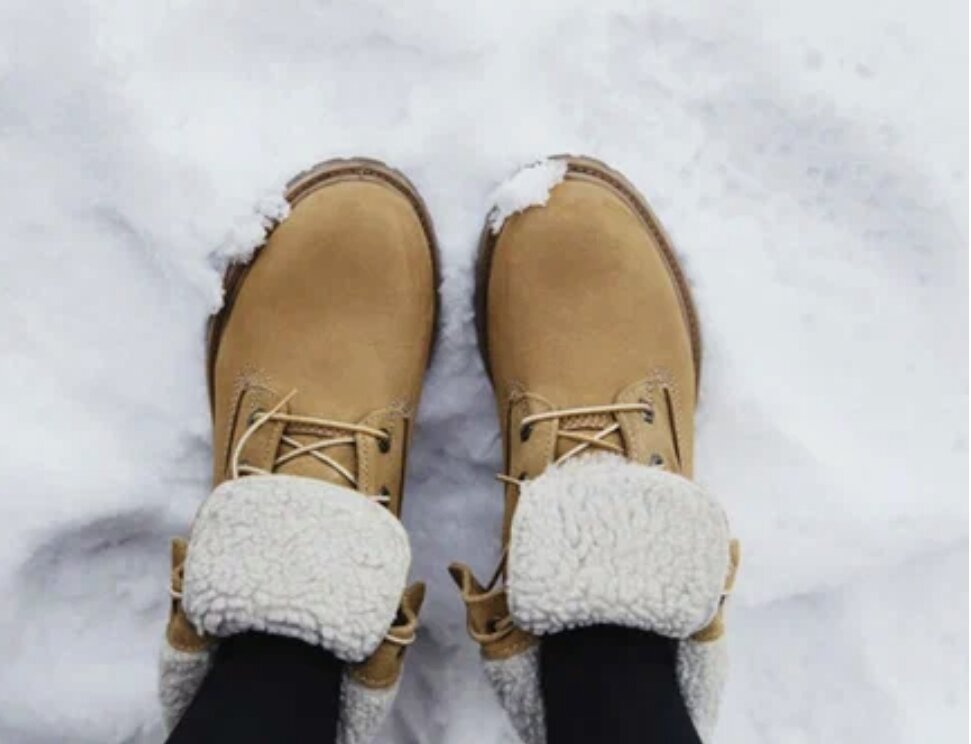 что делать если мерзнут ноги в обуви. чтобы ноги не мерзли. стельки тёплые в обувь для сильных морозов. стельки чтобы ноги не мерзли. в какой обуви больше мерзнут ноги зимой.