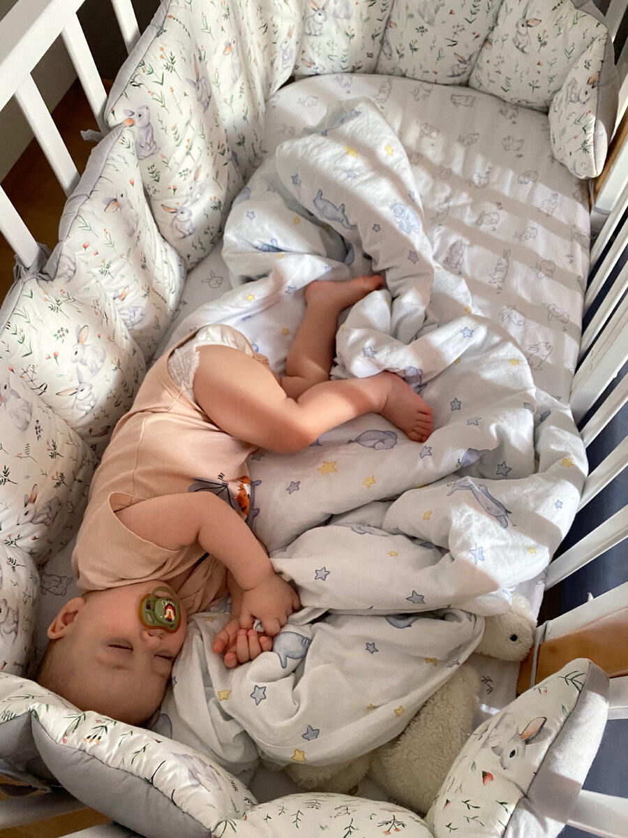 ребенок 2 месяца не засыпает. ребенок 2 месяца не засыпает. ребёнок 2 месяца спит. грудничок. ребенок 2 месяца не засыпает.