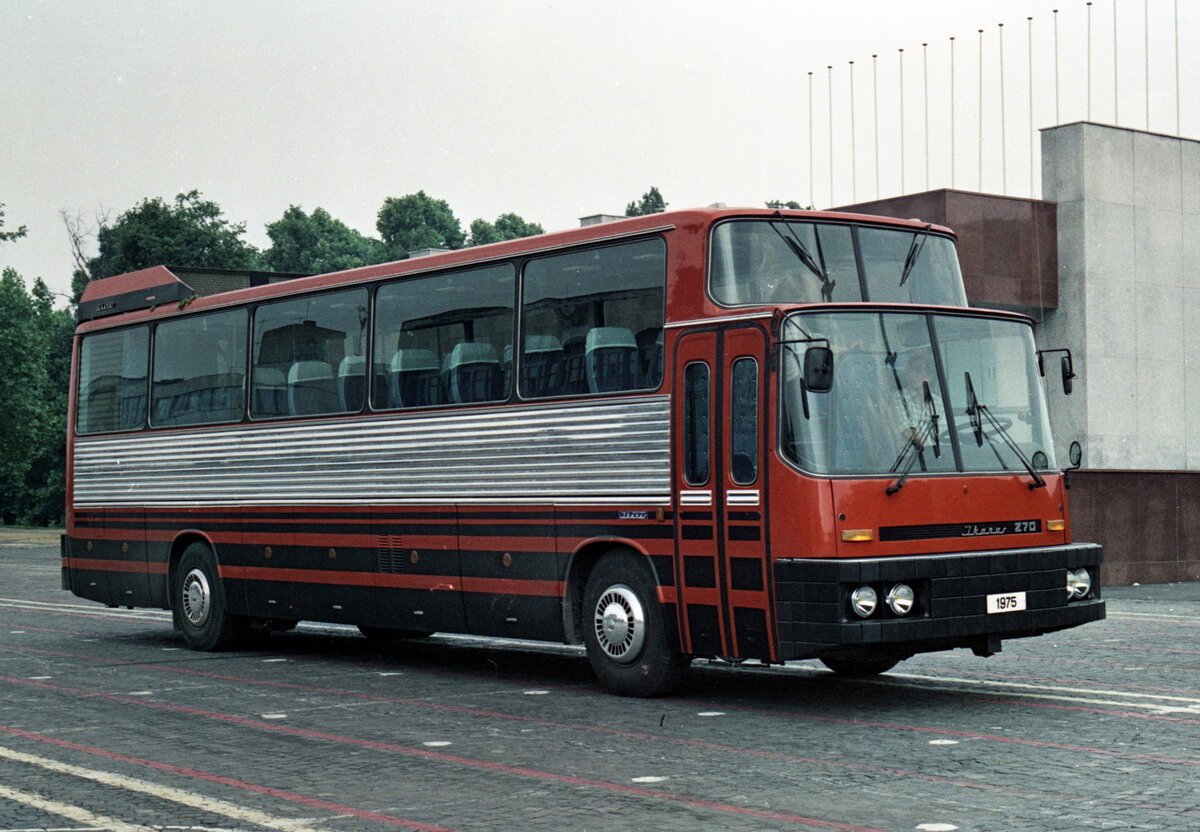 Автобус икарус фото всех моделей