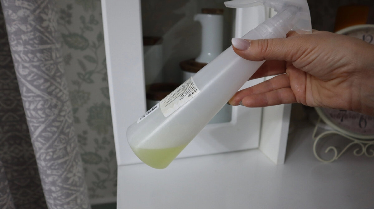 старая зубная щетка. первая зубная щетка. правильная зубная щетка. сколько пользоваться зубной щеткой. как часто нужно менять щетку.