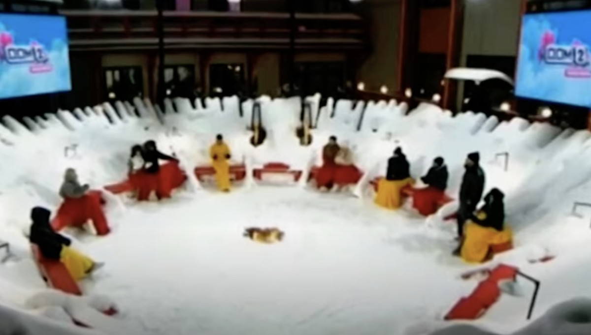 Дом 2 2013 год. Дом 2 за 20 свежий. Дом 2 за 20 свежий. Дом-2 город любви 2015. Дом 2 эфир за 19.