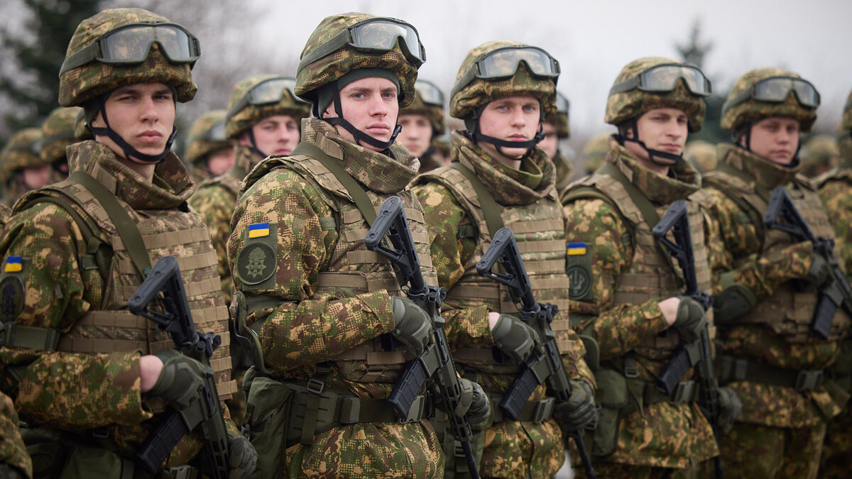 Жителей Хакасии с военным билетом ждут киски и не только