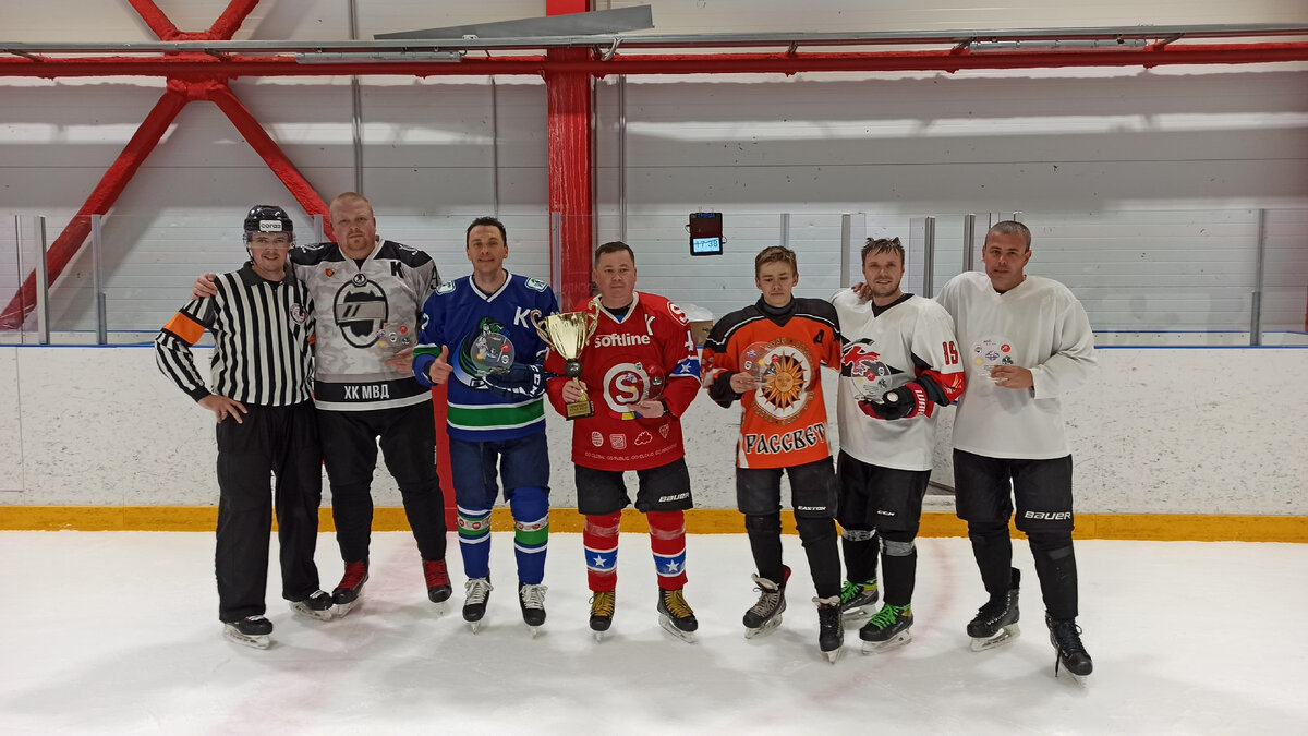 дзюдо чемпионат мира. соловьёв олег екатеринбург награждён медалью. дзюдо екатеринбург соревнования 2023. 66. дзюдо екатеринбург соревнования 2023.