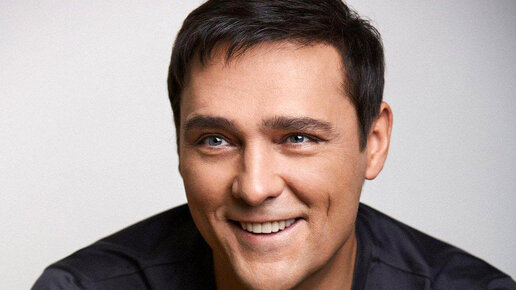 Каждому своё юрий шатунов. Юра шатунов ветер перемен. Юра шатунов ветер перемен. Дует ветер перемен юрий шатунов клип. Юрий шатунов.