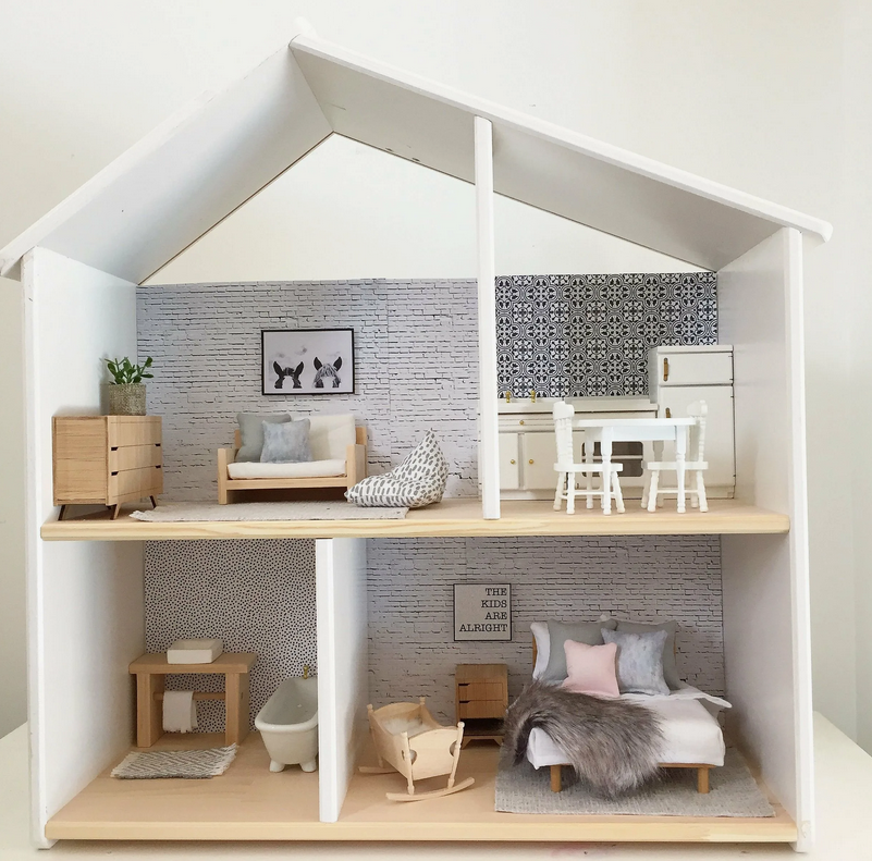 Расположение яичек у мальчиков. Причины неопущения яичка у ребенка. В каком возрасте у мальчиков опускаются. У ребёнка не опустилось 1 яичко. Опущение яичек у мальчиков.