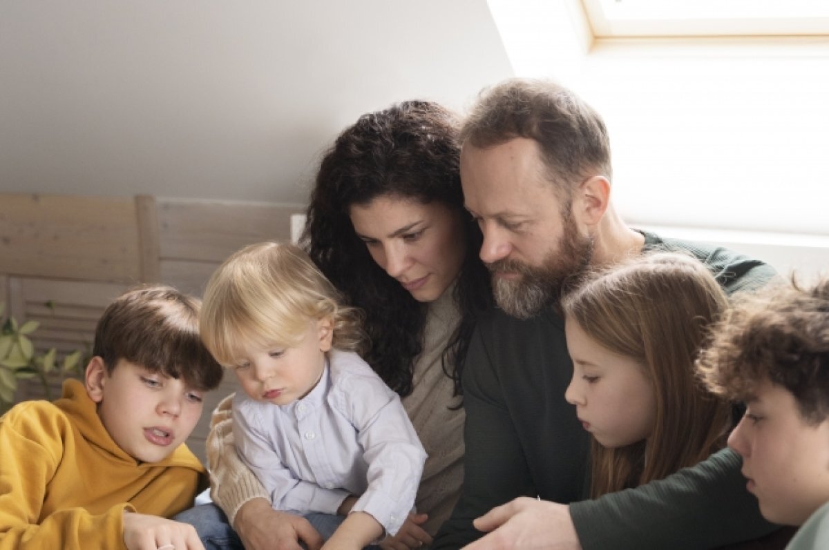    В Госдуме предложили учредить День многодетных семей России