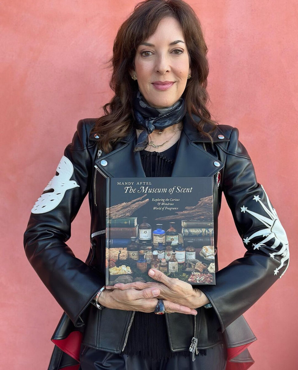 Число вашего возраста. Выберите число. Скажи сколько. Выбери число. Коды в матрице нумерологии.