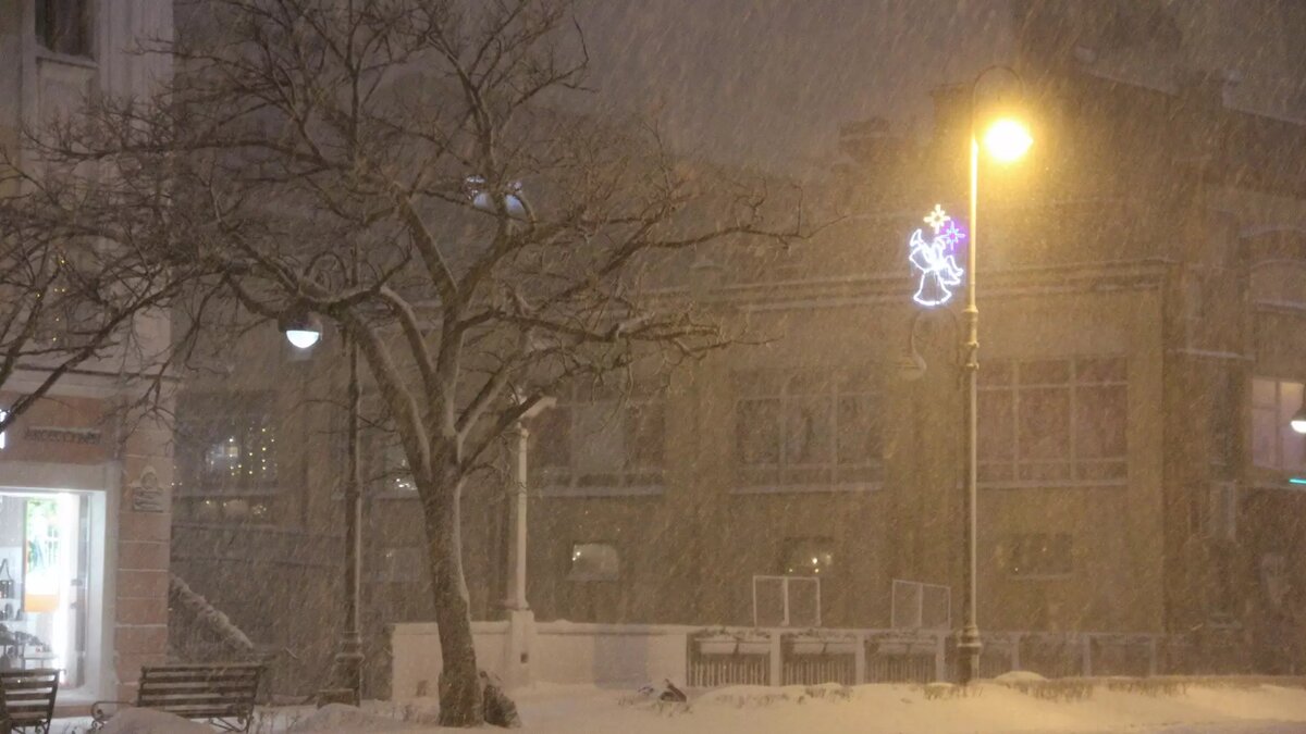     Жители Тюмени сегодня ночью ощутили подземные толчки, а именно последствия мощного землетрясения магнитудой 7 баллов, произошедшего на границе Китая и Киргызстана.