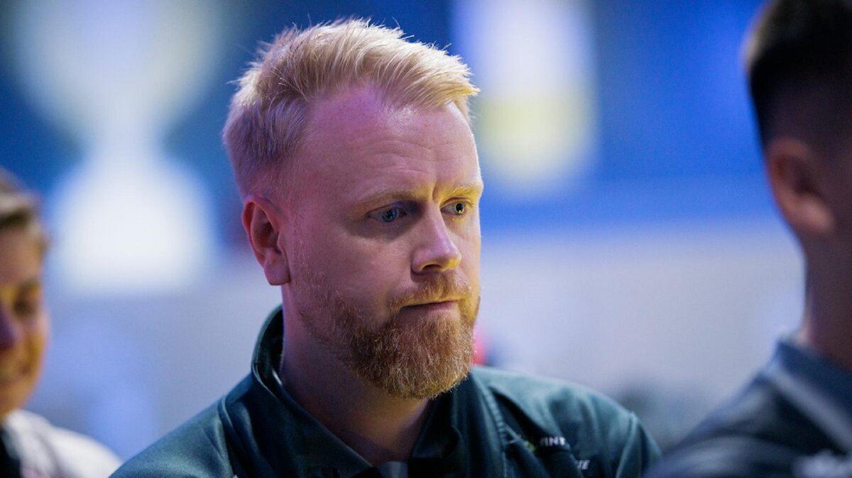     Каспер ruggah Дью