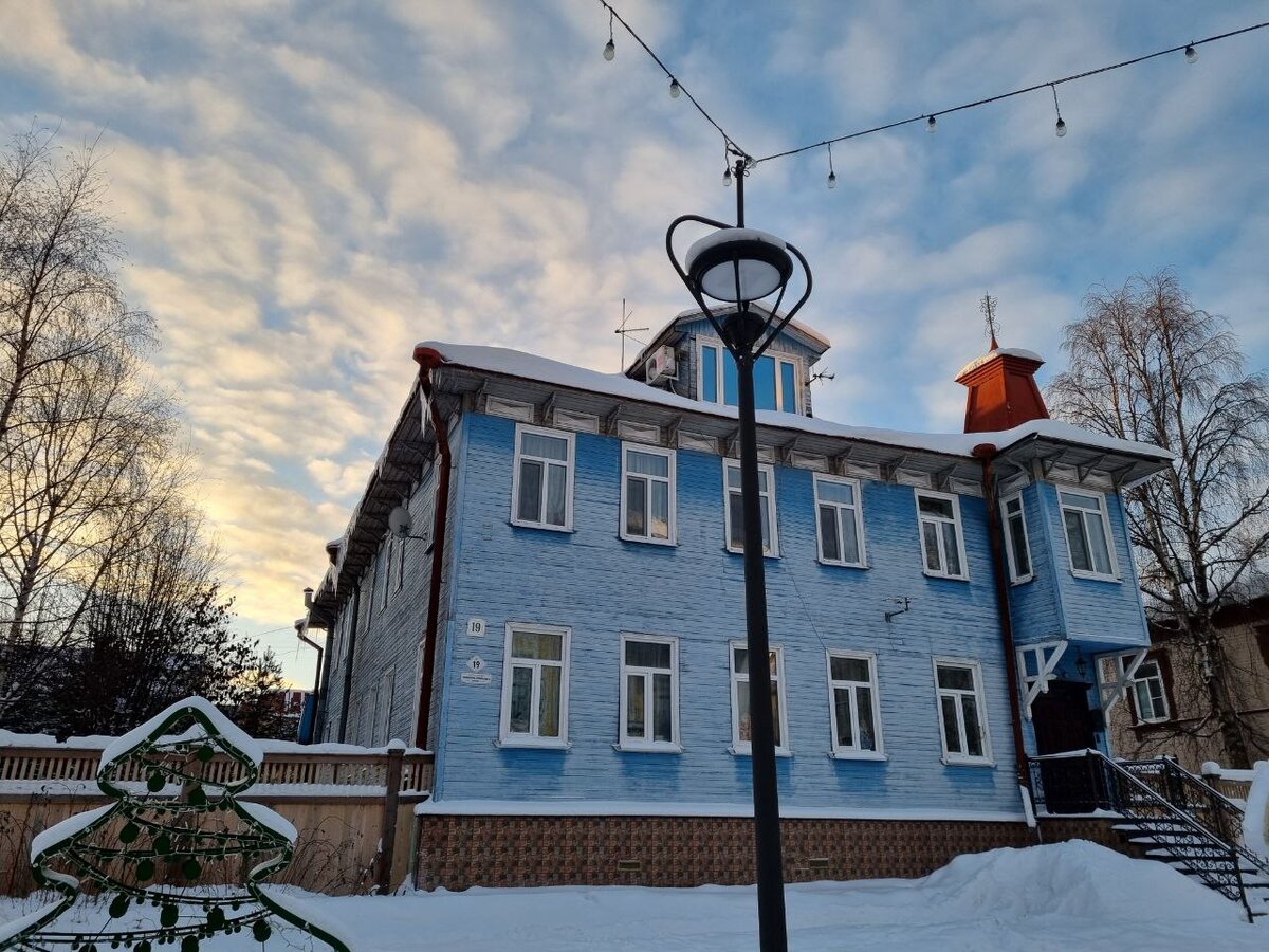 Дома на проспекте Чумбарова-Лучинского