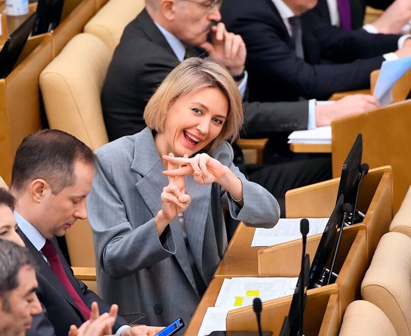 госдума просвещение. госдума просвещение. дума тв фото. сергей кравцов и ольга казакова.