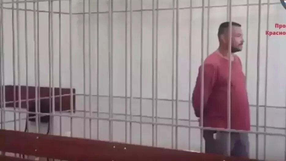     Появилась карта владений скандального землевладельца Евгения Генералова. Большинство участков — небольшие территории, по которым проходят дороги.