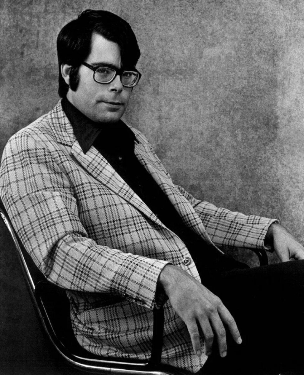 Псевдоним стивена. Презентация бахман. Стивом брауном и стивен кинг. Псевдоним стивена. Противостояние стивен кинг книга.