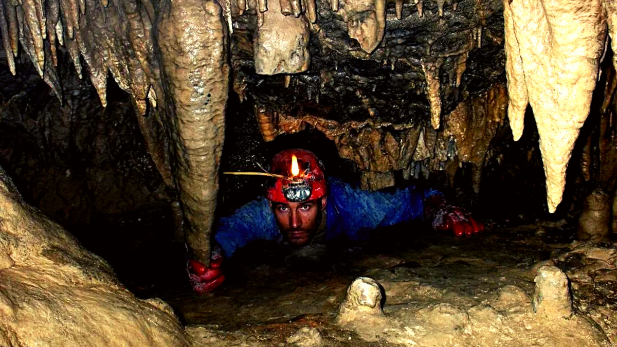 Майнкрафт 1. Растения в пещерах. Как быстро найти пещеру. Малахитовые шахты скайрим. Пещера 5 зе форест.