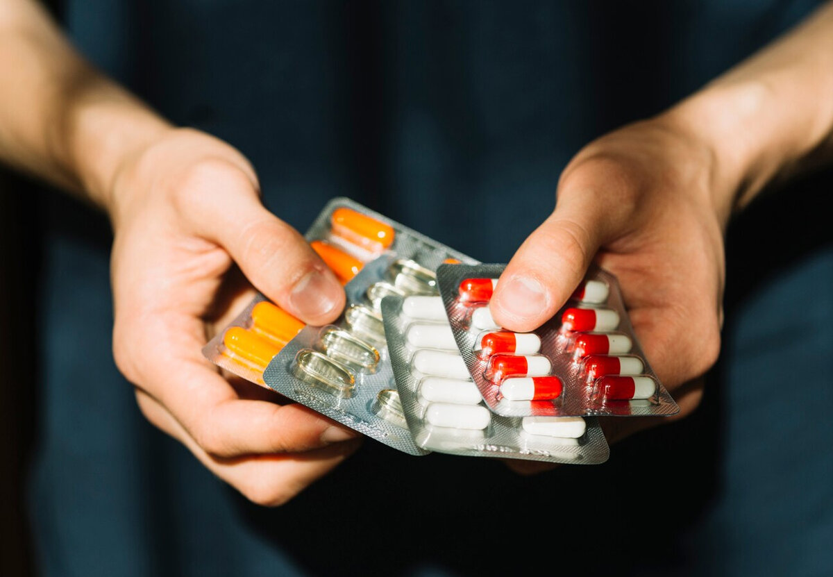 Отвезти лекарства days. Кому отвезти лекарства в days gone. Отвезти лекарства days. Аптеки египта лекарства. Лекарства из турции.