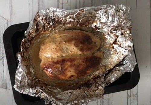 фольга алюминиевая кулинарная. блюда в фольге. вредно запекать в фольге духовке ли. противень с фольгой. овощи в фольге.