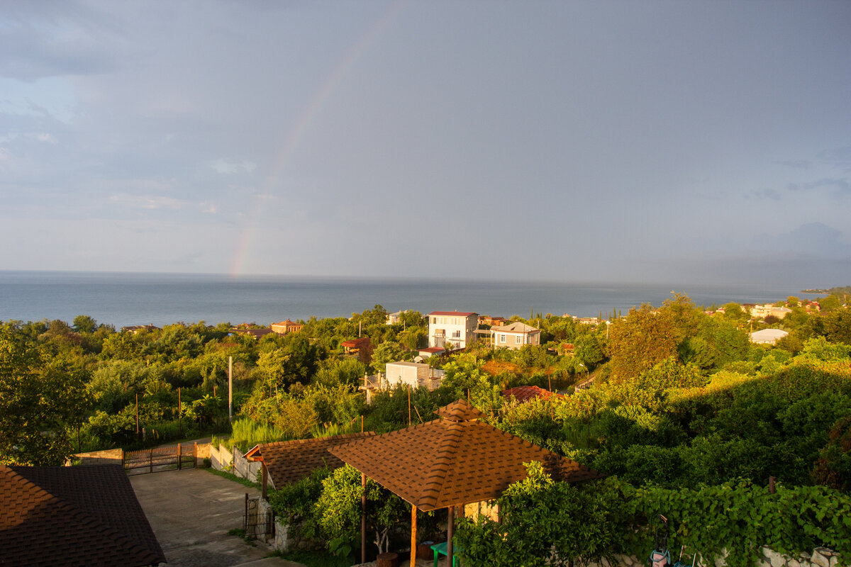 Новый афон работа. Абхазия достопримечательности новоафонский монастырь. Новоафонский монастырь симона канонита. Новый афон абхазия 2020. Новоафонский монастырь симона кананита.