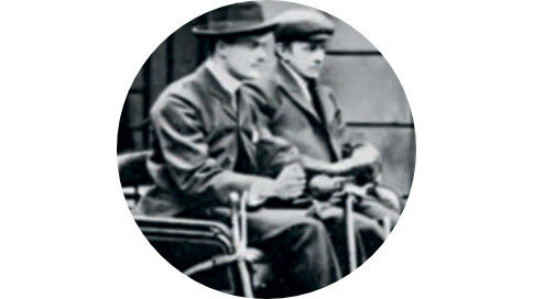 Ishowspeed на аву. Show speed стример. Speed негр. Ishowspeed мем. Let me know let me know.