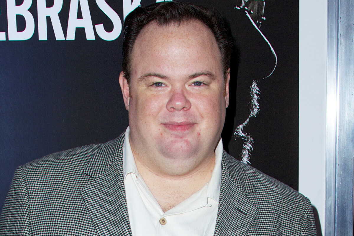     Актера фильма «Один дома» Девина Рэтрея госпитализировали после обвинений в насилии