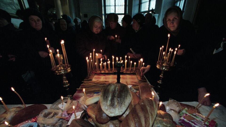 Родительский поминальный день после пасхи. Поминальный день. Родительская суббота. Поминальная суббота.