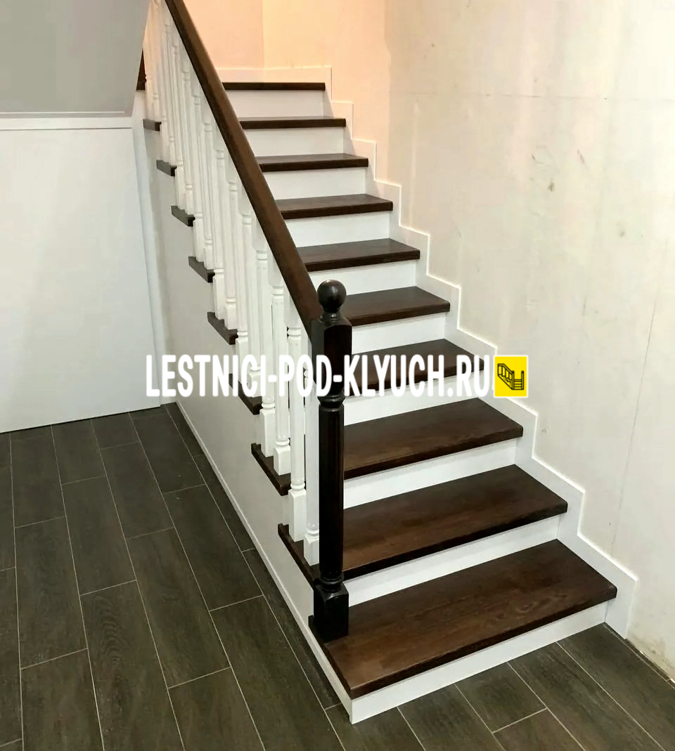 Принимаем звонки: пн-вс с 8:00 до 21:00 (+7 499 490-72-90). Электронная почта: info@lestnici-pod-klyuch.ru 