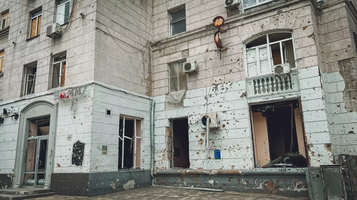     Журналисты «Открытого Белгорода» узнали в региональном управлении государственной охраны объектов культурного наследия, сколько объектов культуры пострадали от обстрелов ВСУ с 2022 года до начала 2024 года. Общее количество достигло 27.
