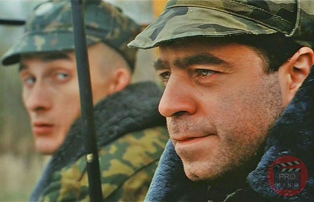 Простой опыт на Земле подтверждает пыль на опорах ЛМ на Луне