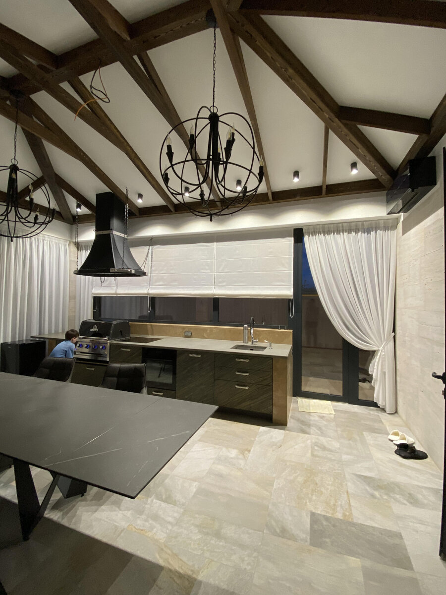 На фото работа салона Шторная История, еще больше фото на сайте shtori-krasnodar.ru