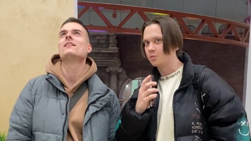 Автошина 7. R0 r 2 r0. Номиналы smd резисторов таблица. Как вычислить e в электротехнике. 1r10 резистор smd.