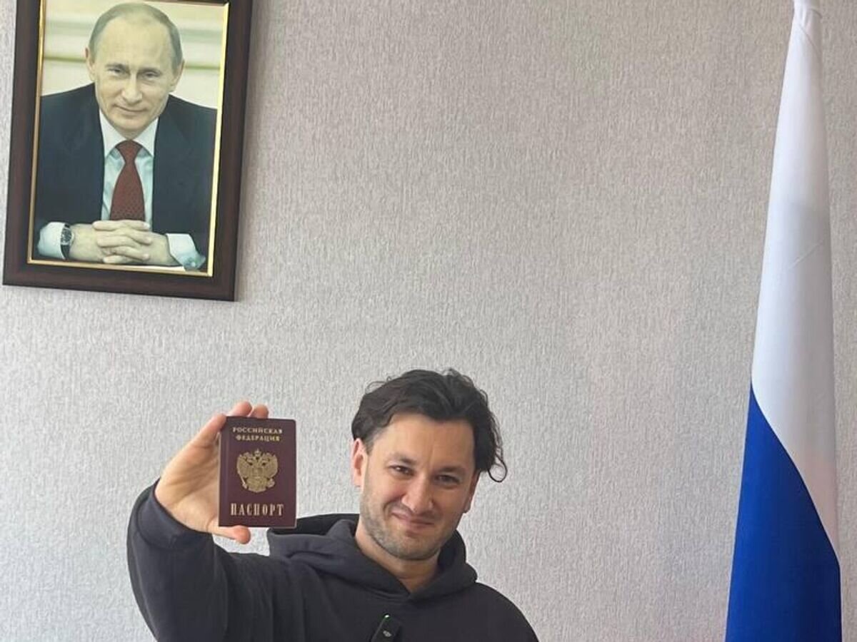    Юрий Бардаш получил российское гражданство© Фото : Философия Бардаша/Telegram