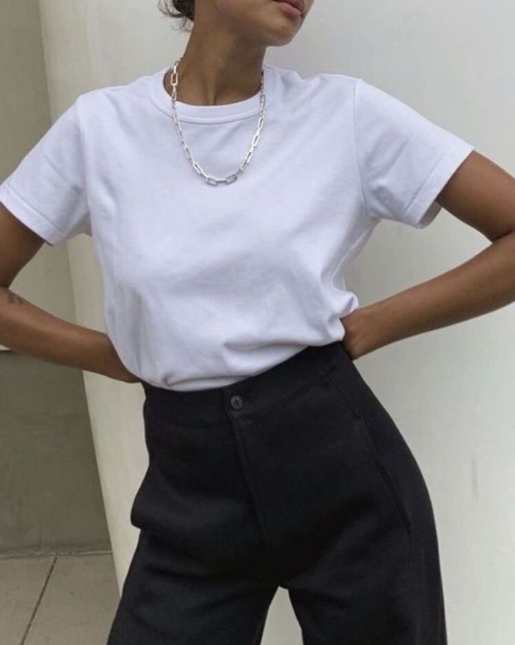 футболки женские стильные. стильные женские футболки с принтом. модные футболки 2022. футболки женские стильные. футболка женская.