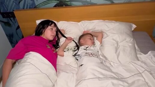 Катя и миша казань. Павла фэмили. Павловы фэмили катя. Брат кати. Семейная фотосессия ухта.