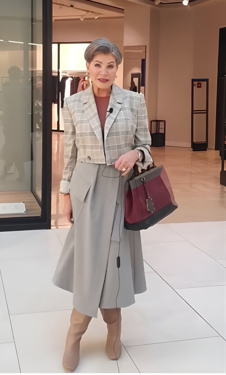 стильная женщина после 50. элегантность в возрасте. прически возраста элегантности. татьяна эсте лаудер. стильная одежда для пожилых женщин.