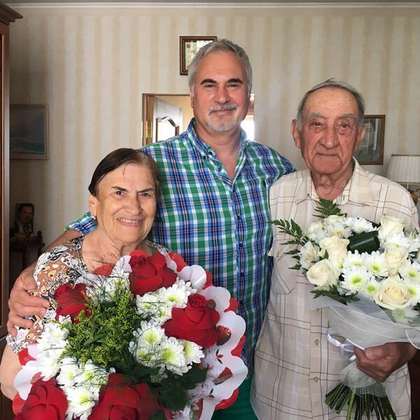    Валерий Меладзе с родителями/ соцсети