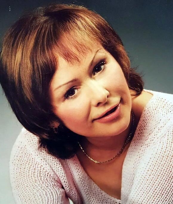 Аугшкап татьяна биография личная жизнь Татьяна Аугшкап: "Театр - где любовь. Театр, где профессия- это главное, где нет