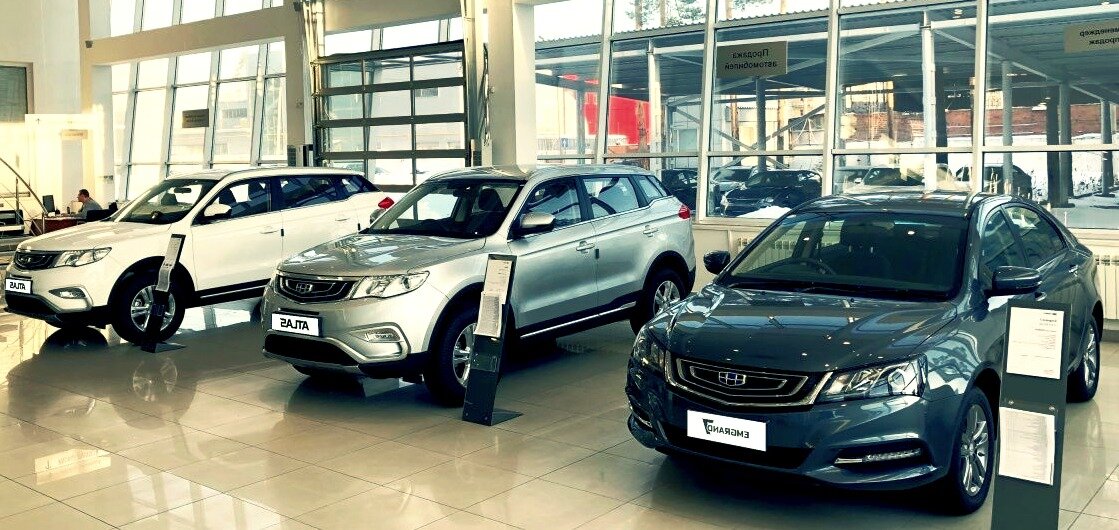 Автосалон китайских производителей 