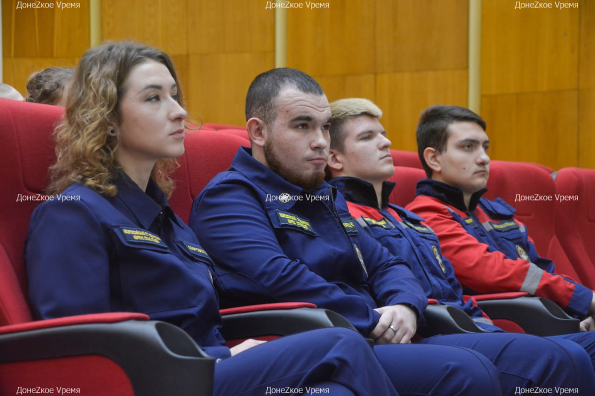 В студенческий корпус все приходят добровольно