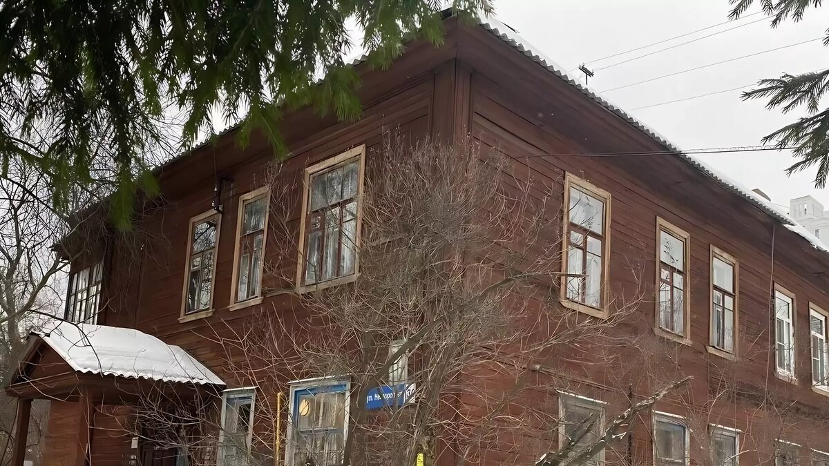     Новая экспертиза признала нижегородский квартал «Красный просвещенец» ОКН. При этом предыдущая отказалась выдавать такое заключение. Такая информация содержится в документах на портале областного УГООКН. Окончательное решение планируется принять до конца февраля.