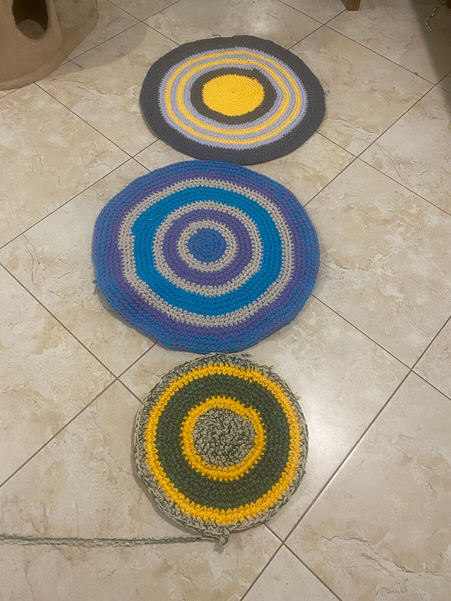 Половики старинные. Тканые половики. Тверское ткачество половики баринова. Половик прованс домотканый. Половик круглый деревенский.