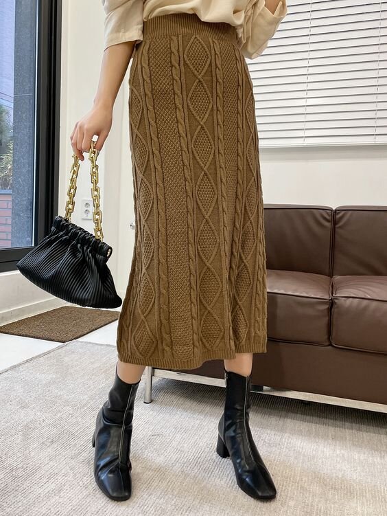 вязальная машина бразер кх395. ателье вязаных вещей. швейная промышленность. вязаные вещи ведущих дизайнеров. трикотажная вязальная машина.