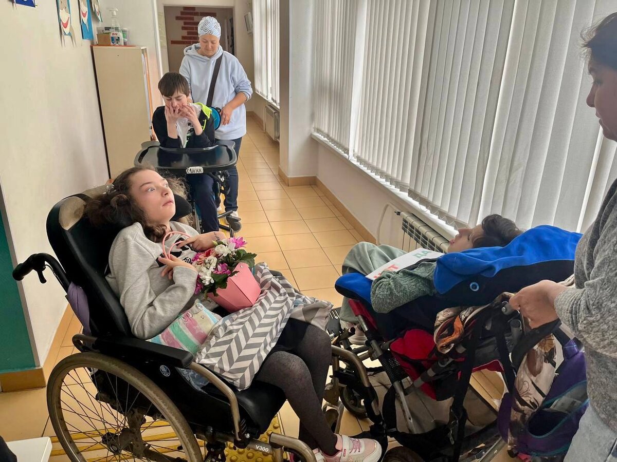 Памятки для подростков. Цитаты про испытания в жизни. Эмоции и качества человека. Чувства человека. Что испытывает человек находясь в.