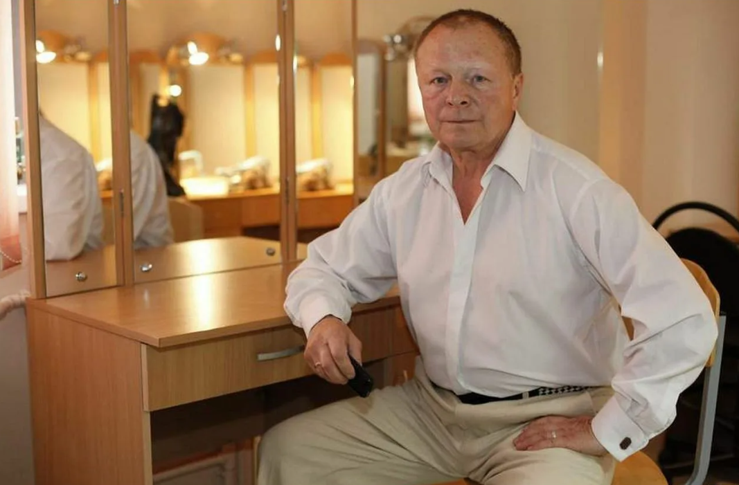 брат ушел на небо. стихи об ушедших на небеса. уходят молодые в небо. вечная память. они уходят в небеса.