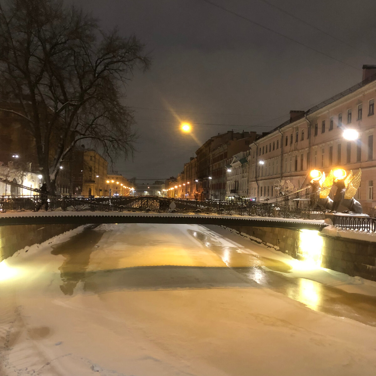 Канала грибоедова, 69. Магазин мастеровой кирочная. Мастеровой на канале грибоедова. Санкт-петербург набережная канала грибоедова 69 мастеровой. Магазин мастеровой на канале грибоедова.