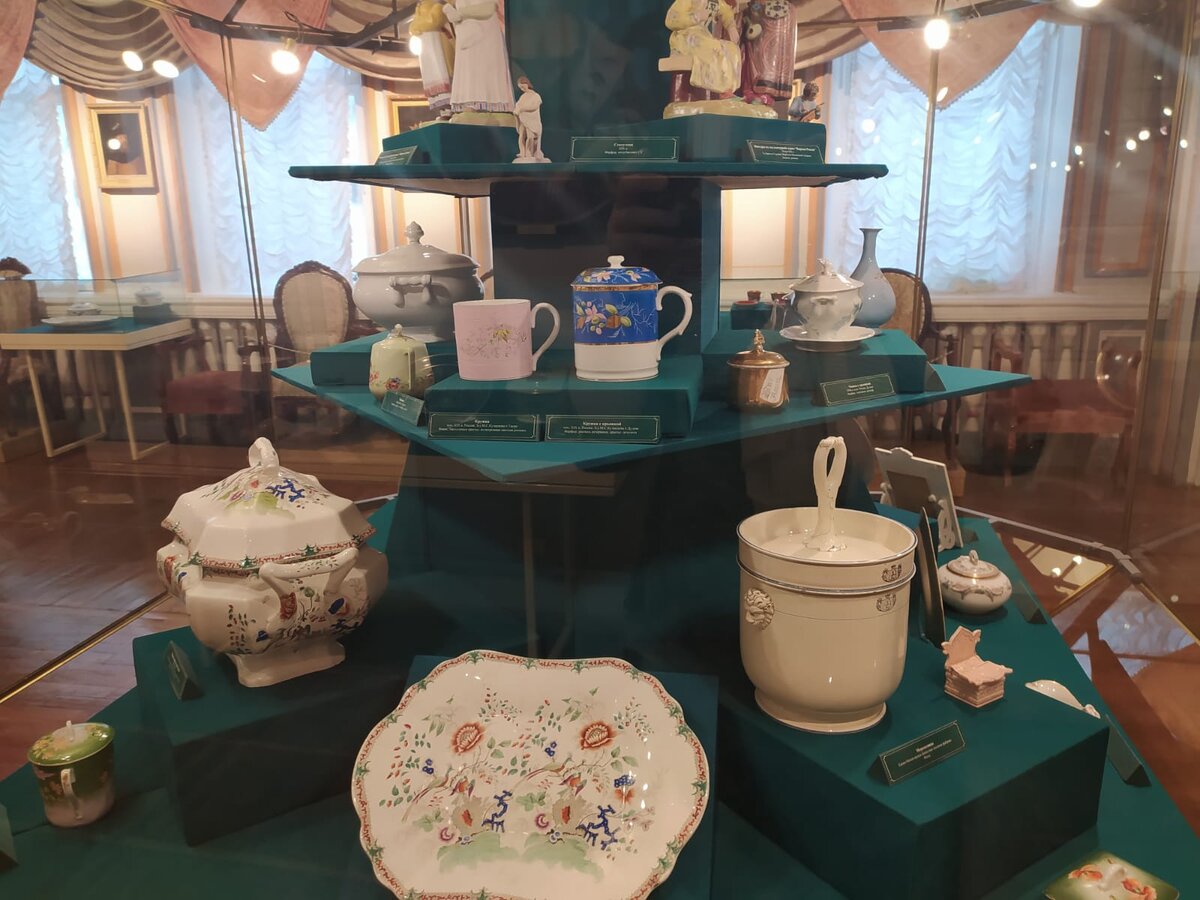 Листайте галерею.