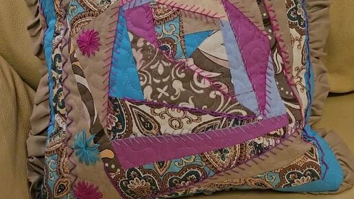 Мастерская женского клуба. Мастерская женского клуба. Мини мастерская в подвале. Выставка лоскутного шитья. Шоу рум дизайнерской одежды.